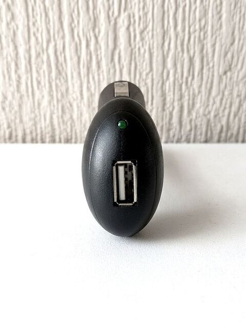 Chargeur USB prise allume-cigare Puteaux (92)