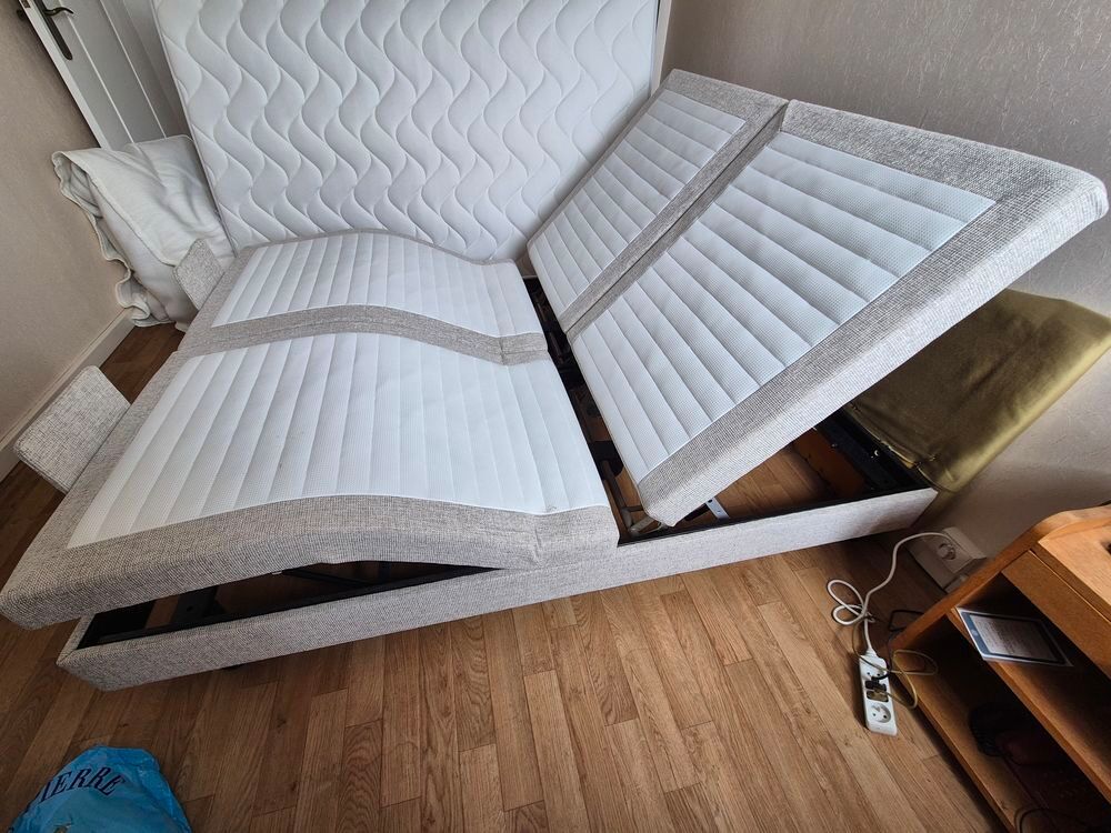 Literie compl&egrave;te sommief+matelas ANDRE RENAULT Meubles