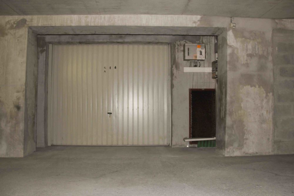 Vente Parking/Garage Garage/ Box sécurisé : proximité Gare Annecy