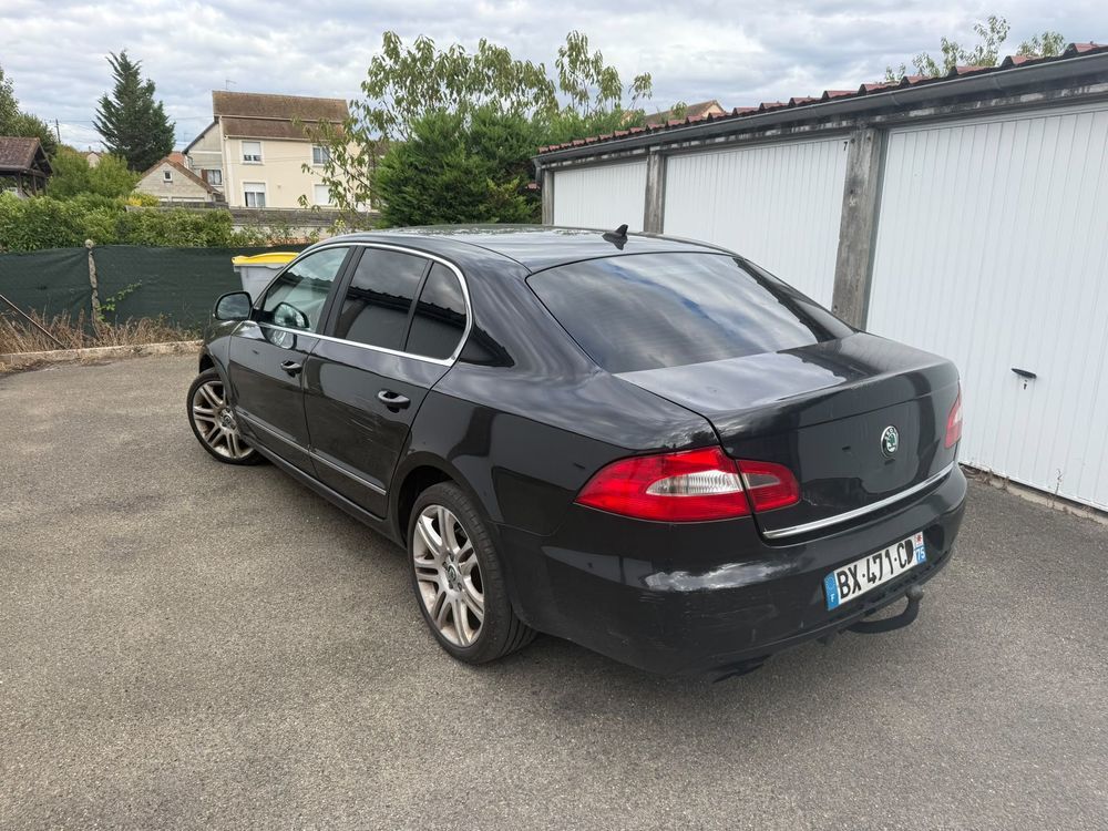 Superb 2.0 TDI 170 FAP Elegance 2011 occasion 78130 Les Mureaux