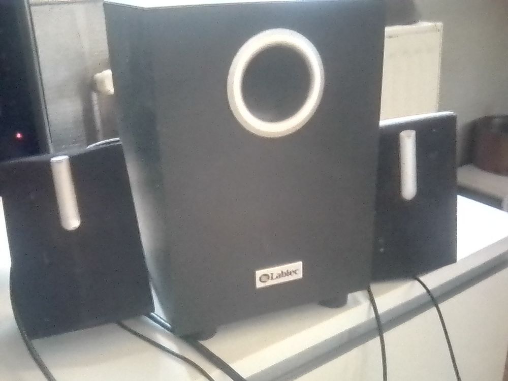 Enceintes pulse;ur Matériel informatique