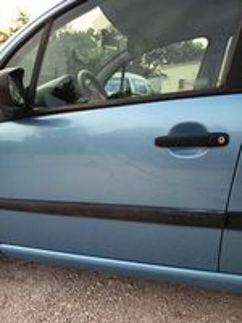 C3 1.4i Exclusive 2002 occasion 82270 Montpezat-de-Quercy