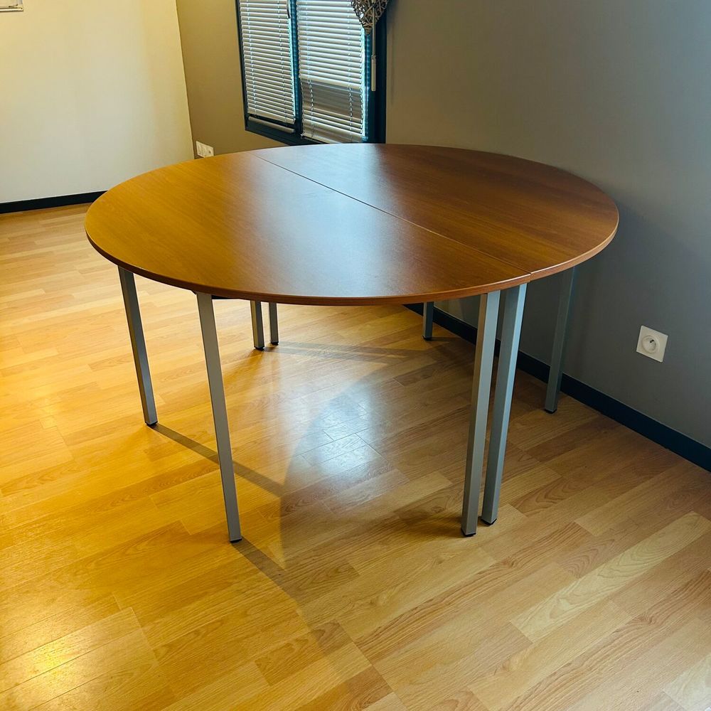 Table de r&eacute;union Meubles