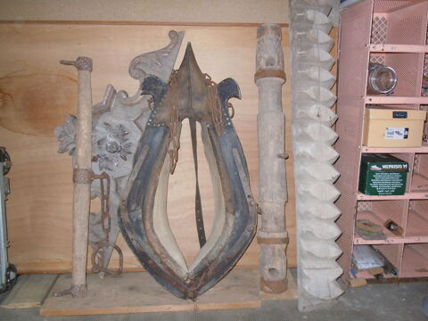 MATERIELS AGRICOLES ANCIENS . 1 Chalon-sur-Sane (71)