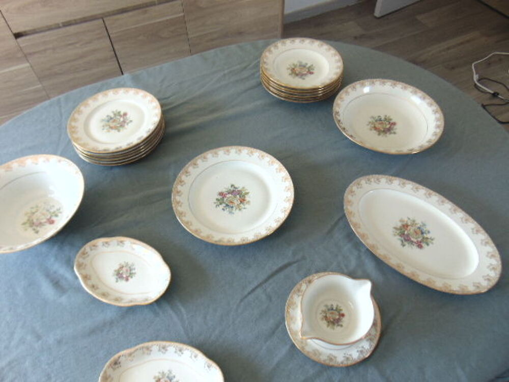 Service de table ? Porcelaine de Limoges ULLM France ? Cuisine