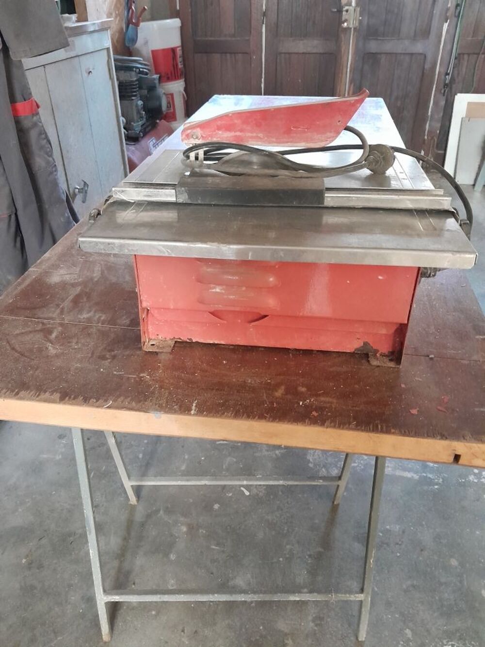 coupe carrelages Bricolage