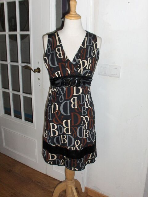 Superbe petite robe   marque MORGAN    Taille 38/40 20 Violaines (62)
