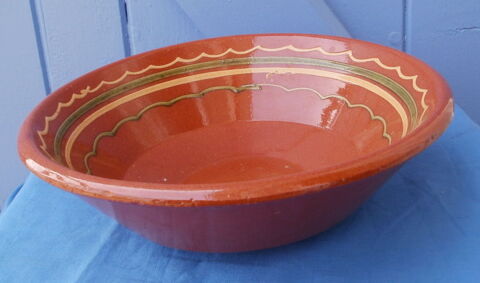 JATTE / PLAT / SALADIER en terre cuite verniss�e � 22 cm 10 Montauban (82)