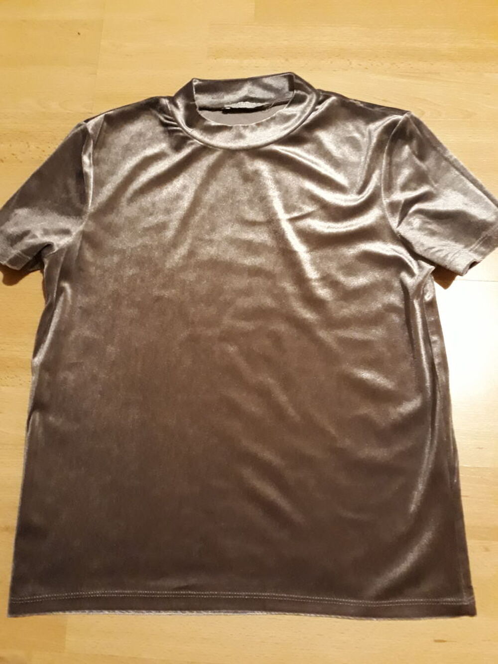 Haut beige brillant - Zara trafaluc - Taille S Vêtements