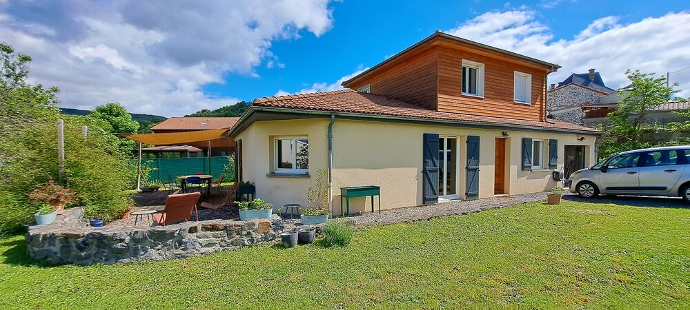 Vente Maison Maison 6 pièces 138m² Saint-babel