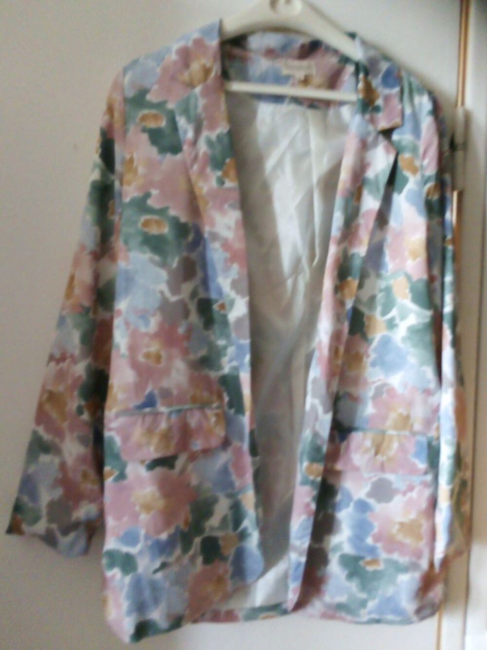 Veste femme d'&eacute;t&eacute; imprim&eacute; pastel Vêtements
