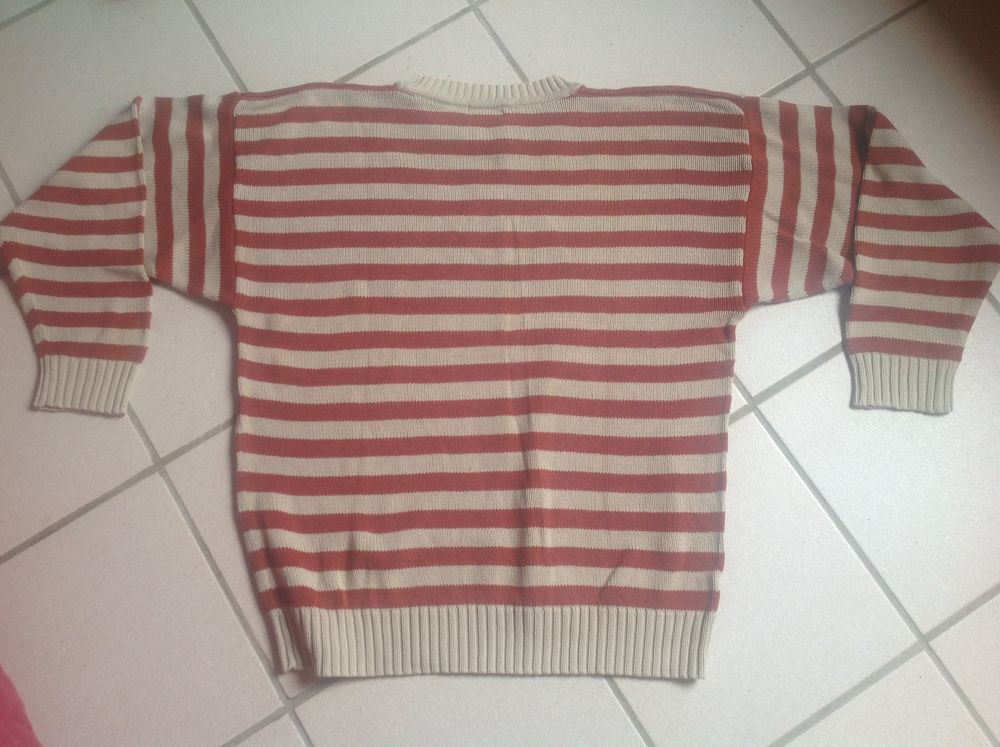 PULL BRICE TROPHY XL Envoi Possible
Vêtements