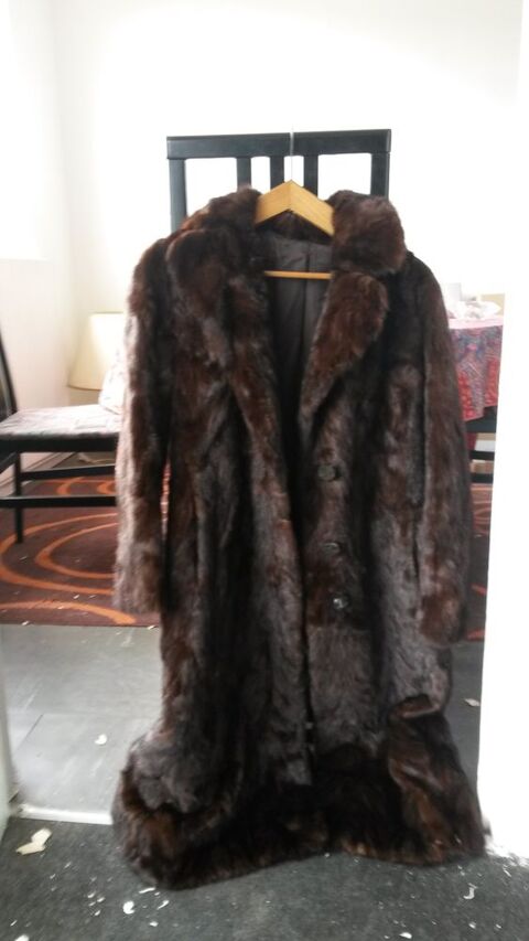 MANTEAU  VISON MAGNIFIQUE   ETAT NEUF 140 Villers-lès-Nancy (54)