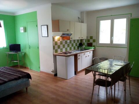   La preste les bains gigantesque studio meubl Appartement - 1 pice(s) - 40 m