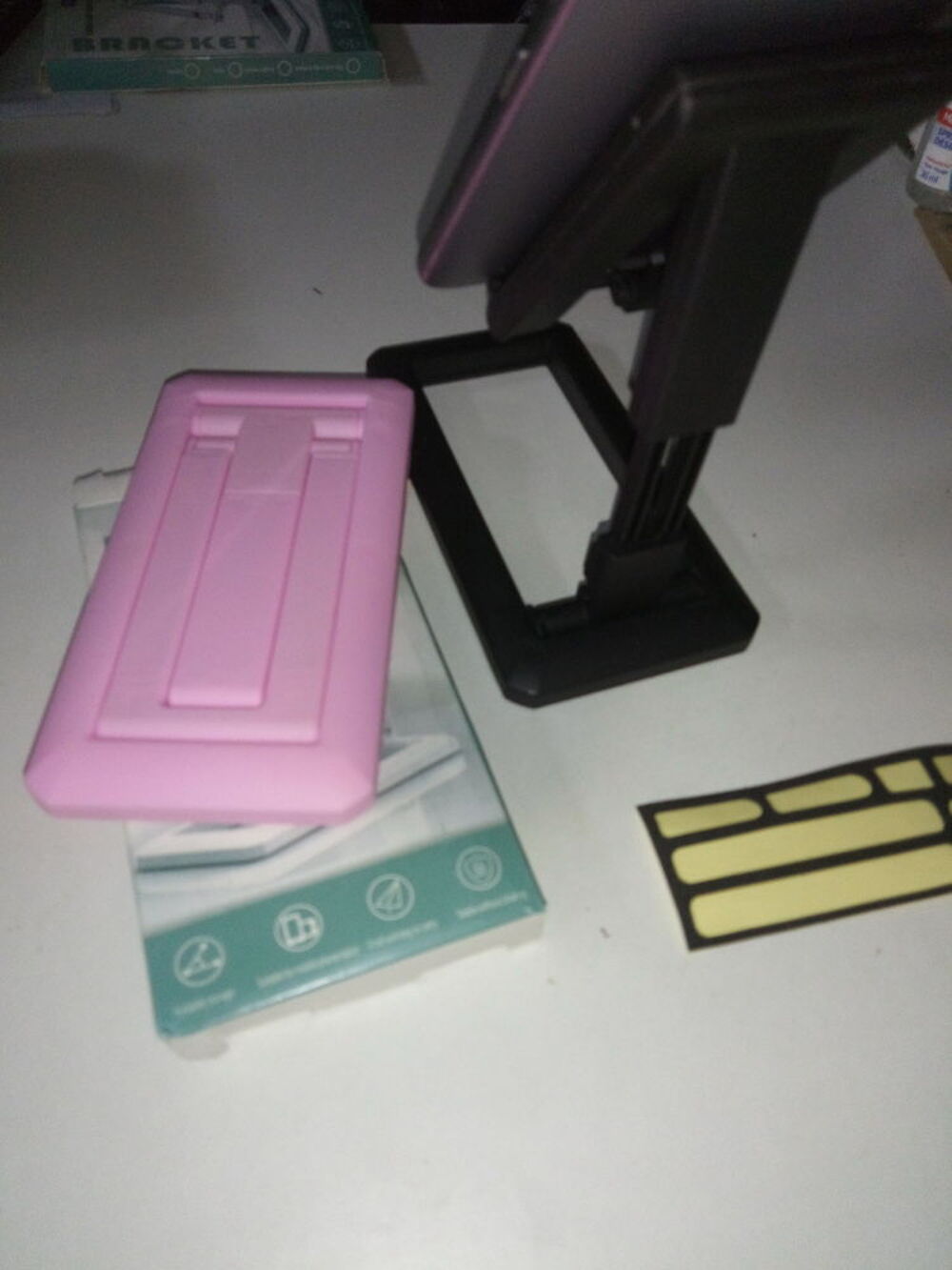 Support smartphone Tabl* pliable r&eacute;glable Apple Android Téléphones et tablettes