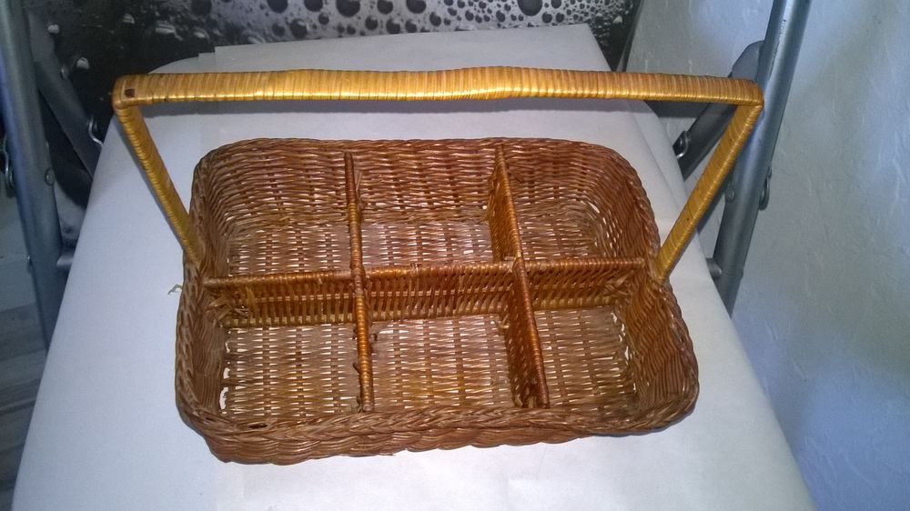 Panier Ap&eacute;ritifs Bi&egrave;res
Aromates , fleurs o&ugrave; autres
Excell Décoration