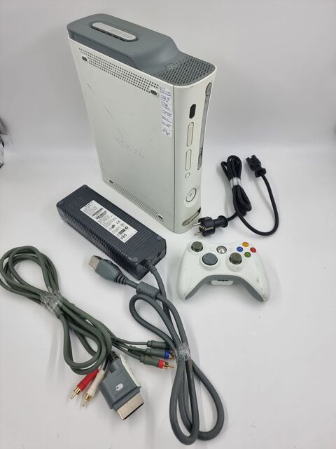 Console Xbox 360 blanche 60 GB compl�te  30 Vulbens (74)