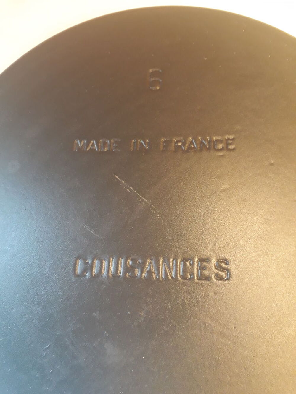 Cr&ecirc;pi&egrave;res en fonte Electroménager