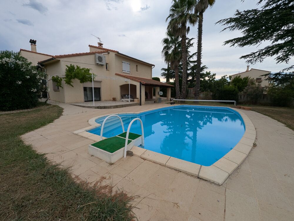 Vente Villa Villa 4 faces jardin arobré de 2330m2 avec piscine Llupia