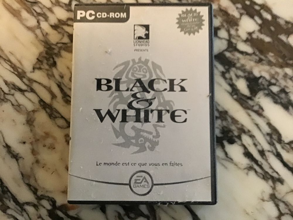 Jeu ?Black and white? Consoles et jeux vidos