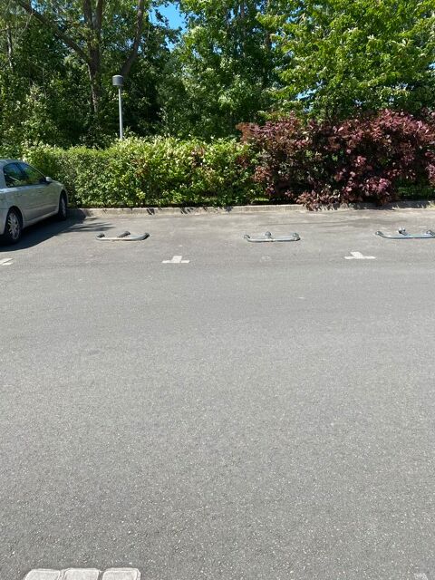  Parking / Garage  louer 12 m