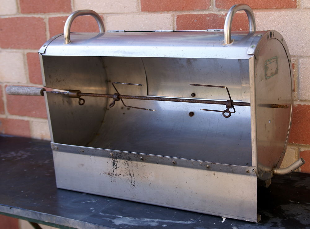 R&ocirc;tissoire de barbecue ou chemin&eacute;e Jardin