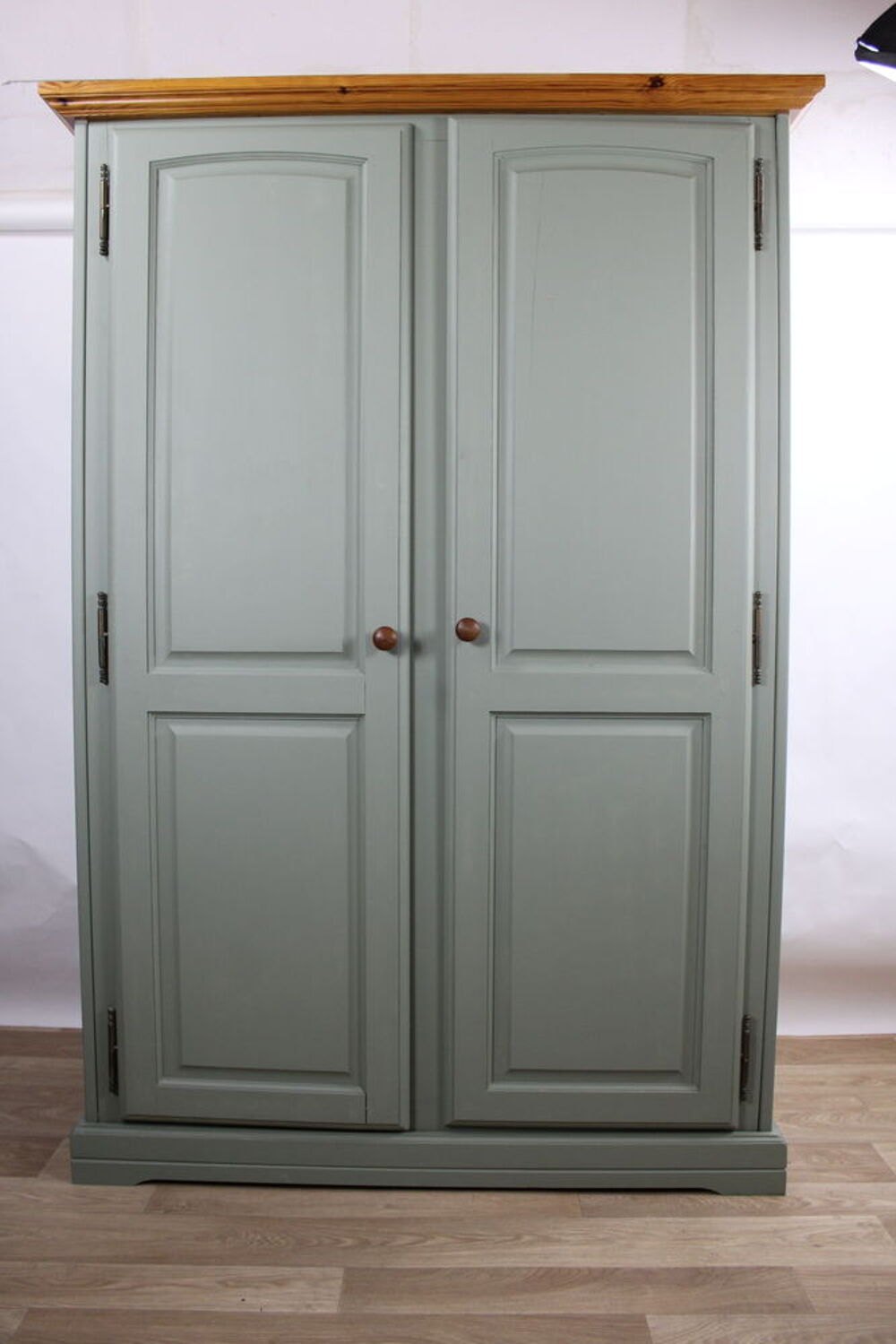 Armoire Vintage Gautier Relook&eacute;e Style Ann&eacute;es 60 ?Vert Sauge Meubles