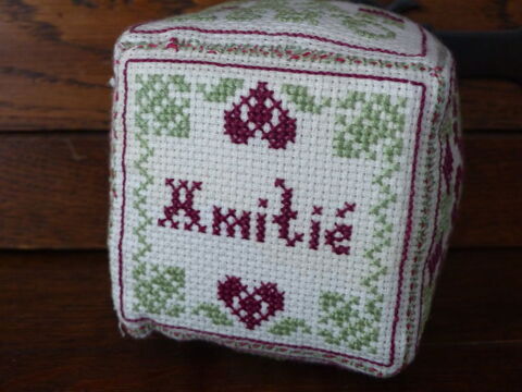 cube de l' Amiti� + ABCd�re 7 Roclincourt (62)