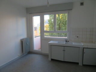  Appartement à vendre 4 pièces 77 m²