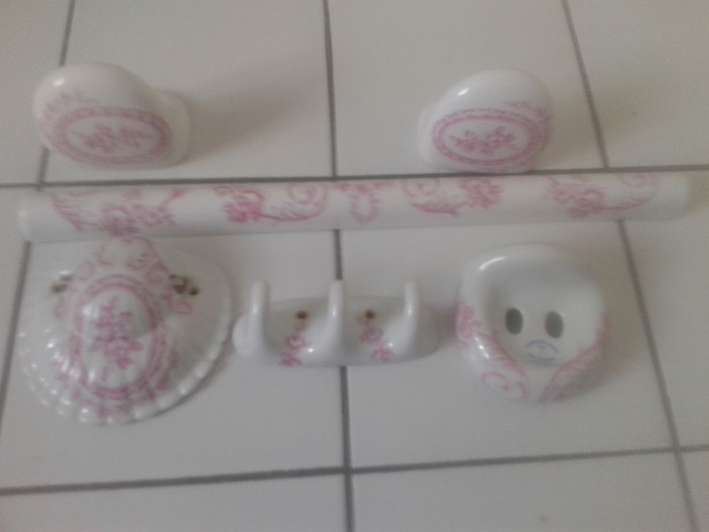 SET DE SALLE DE BAINS Décoration