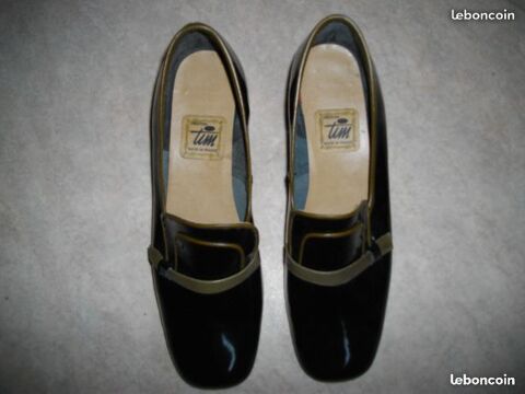 chaussures habill�es neuves marq TIM cuir verni P 42        22 Cappelle-la-Grande (59)