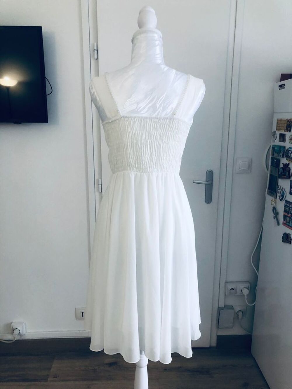 Robe de mariee d ete Vêtements