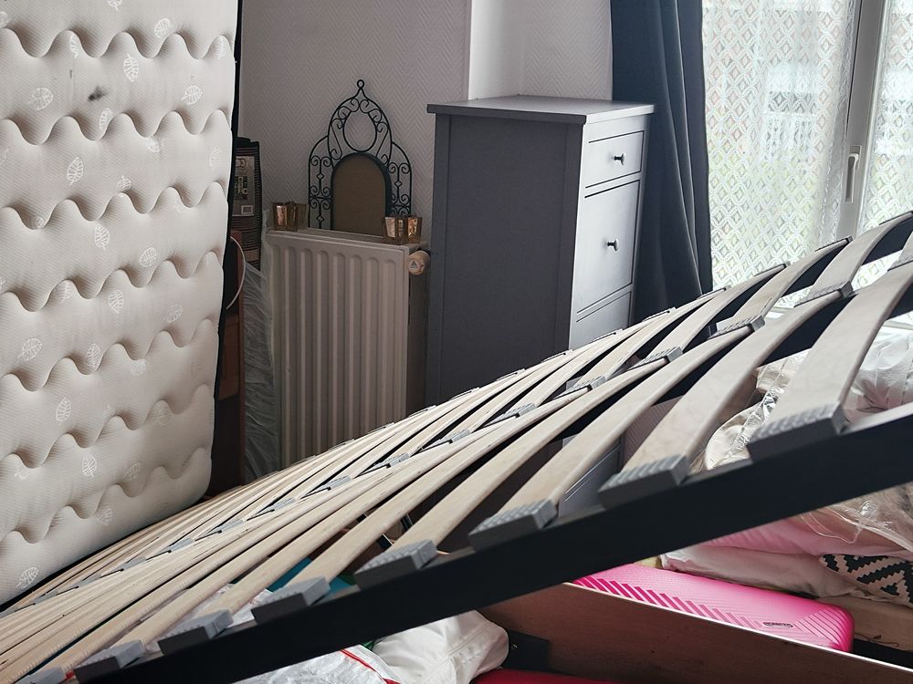 Lit coffre &amp; matelas Meubles