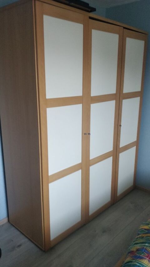 Grande armoire 160 Ozoir-la-Ferri�re (77)