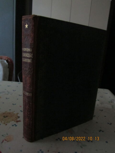 Dictionnaires illustrs LAROUSSE 1900 8 volumes 180 Mezel (63)