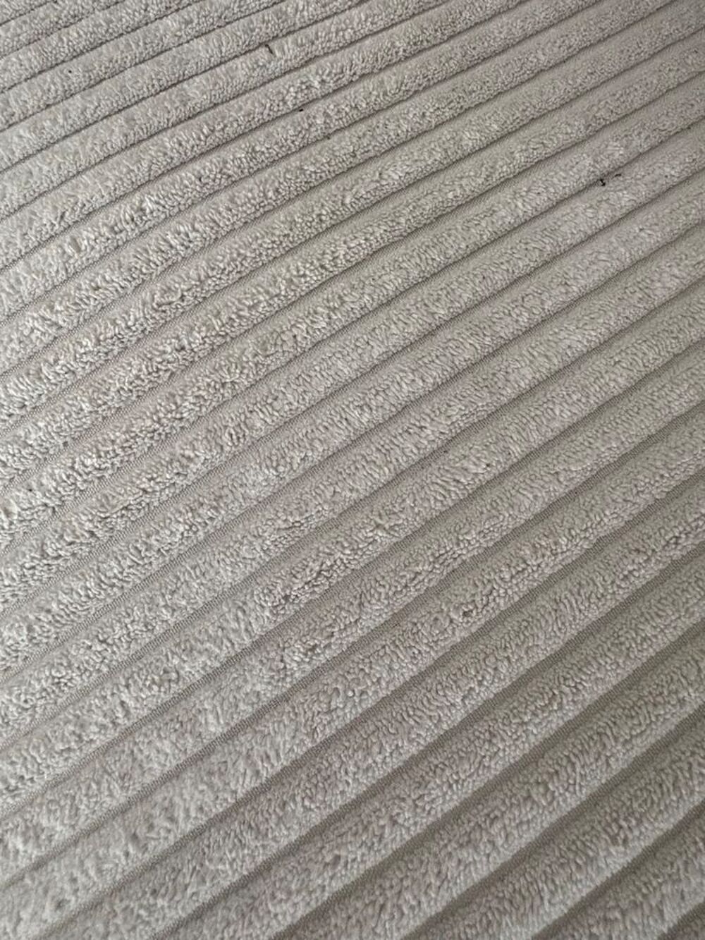 canap&eacute; d'angle beige Meubles