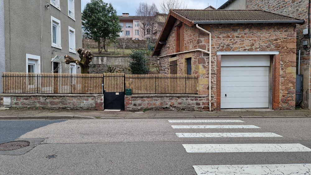 Vente Immeuble Cours+la+ville+-+Immeuble+de+Rapport+en+locatif+-+Proche+centre-ville Cours-la-ville