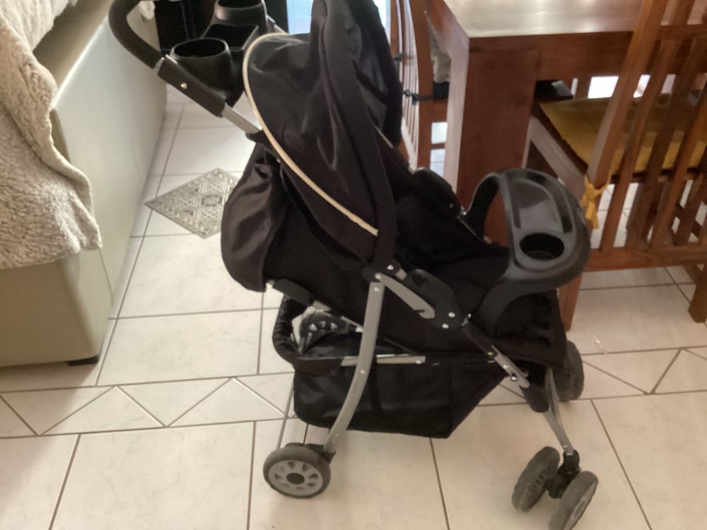 poussette marque TROTTINE Puériculture