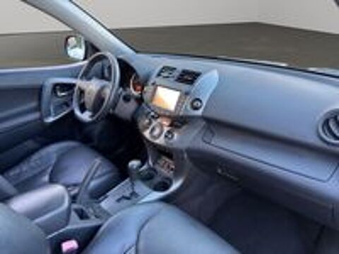 RAV 4 RAV4 150 D-CAT 4WD Clean Power A 2010 occasion 93390 Clichy-sous-Bois