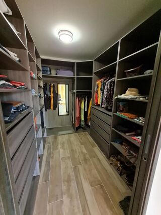  Maison � vendre 7 pi�ces 203 m�