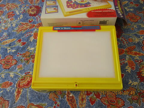 table � dessin lumineuse 8 Casteljaloux (47)