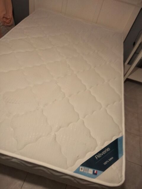 Ensemble literie sommier et matelas 350 Nimes (30900)