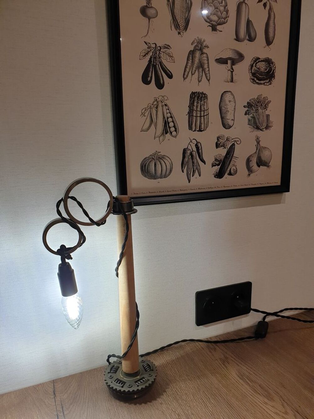 Lampe de bureau cr&eacute;ation Recycl'Art Décoration