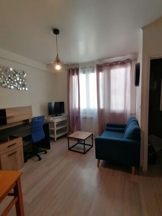  Appartement à louer 2 pièces 30 m²