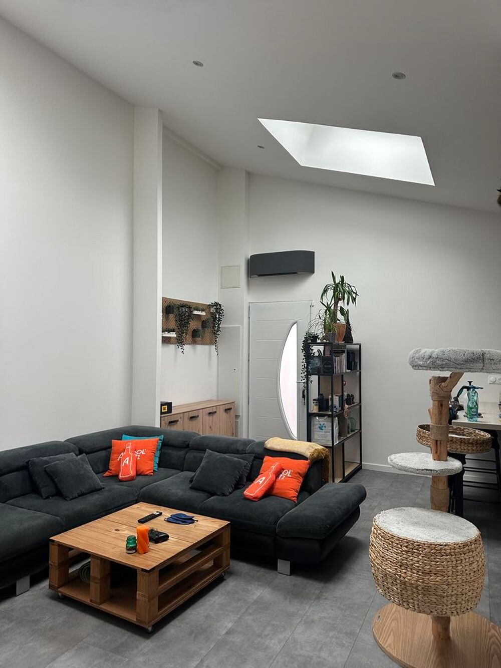 Vente Maison Maison récente avec deux garages Neuves-maisons