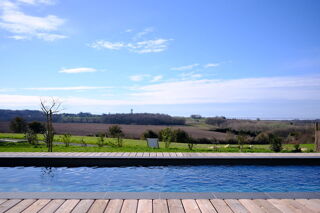  Maison � vendre 6 pi�ces 220 m�