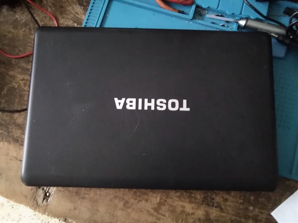 PC Portable Toshiba Satellite C660-22V Matériel informatique