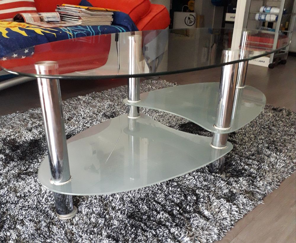 Table de salon ovale disign Meubles