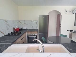  Appartement à louer 2 pièces 63 m²