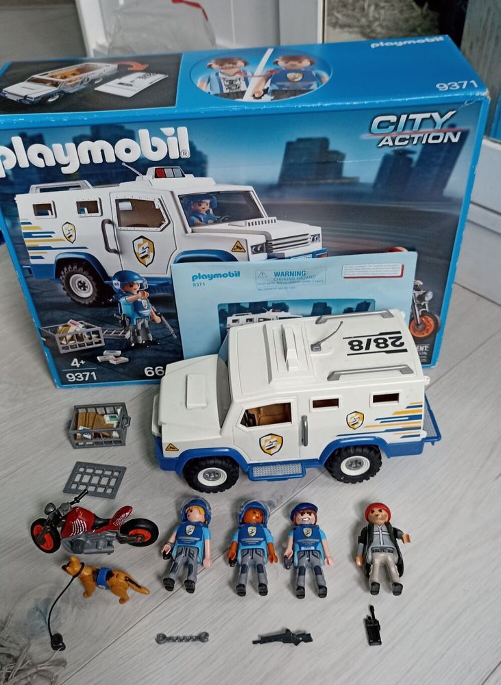 playmobil police
N&deg; 9371
Jeux / jouets